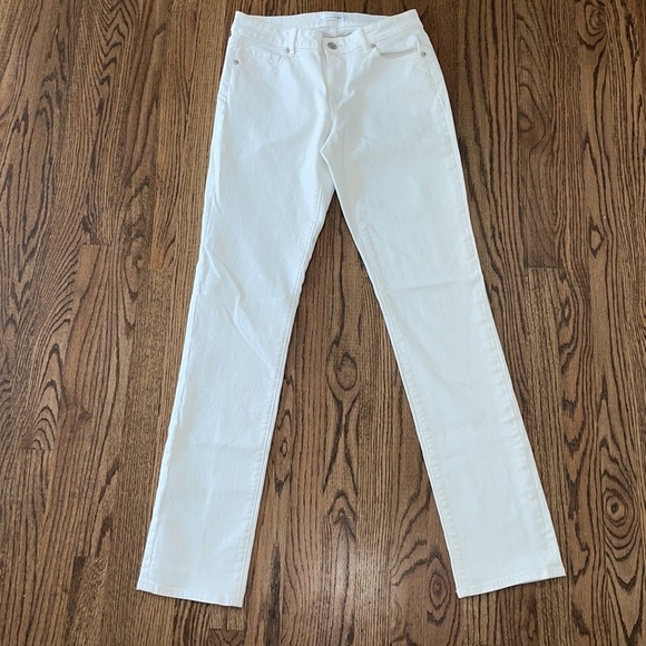 Ann Taylor Loft Made and Loved Curvy Straight Jean - Picture 9 of 13